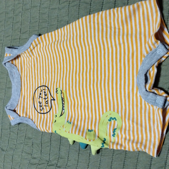 Carter's Short Sleeve Rompers - Picture 8 of 10